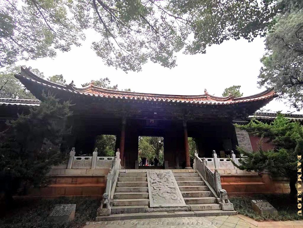 JIUNSHUI TEMPLE DE CONFUCIUS (65).jpg